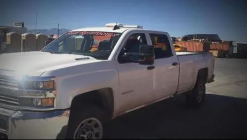 Un soldat a furat o mașină ca să ducă la spital răniții din Vegas. Ce spune proprietarul vehiculului