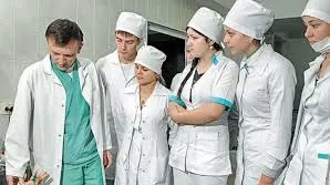 Medicii rezidenţi nu vor mai primi BURSELE. Iată când intră în vigoare măsura