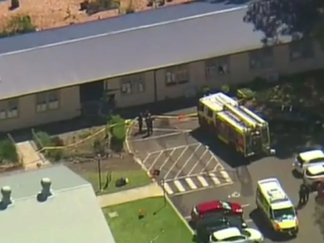CARNAGIU în Australia: o femeie a intrat cu maşina într-o şcoală - 2 copii au murit, alţi 20, răniţi