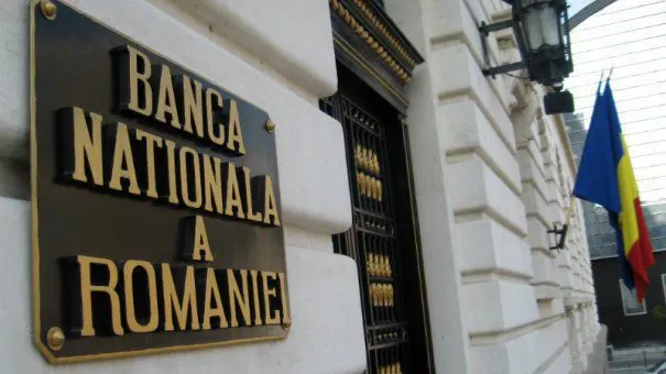 BNR: Valoarea importurilor, mult mai mare decât a exporturilor, datoria externă în creștere