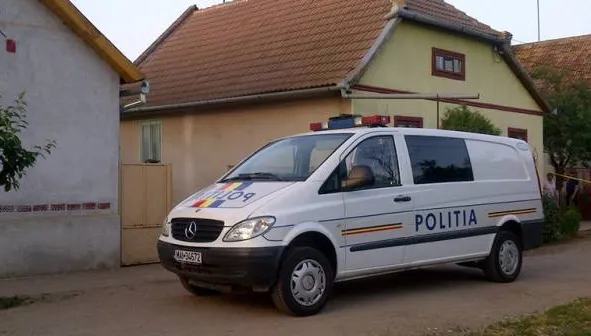 S-a întors din străinătate și când a deschis poarta a crezut că-i fuge pământul de sub picioare
