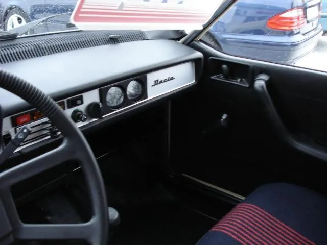 Cum arată primul model Dacia 1310, pe care Dacia l-a prezentat în 1979. Cât de mult semăna cu 1300