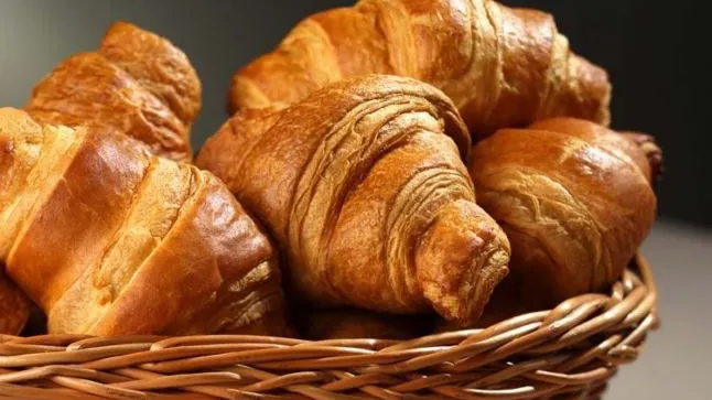 Medicii avertizează! De ce nu e bine să mănânci produse de patiserie dimineața