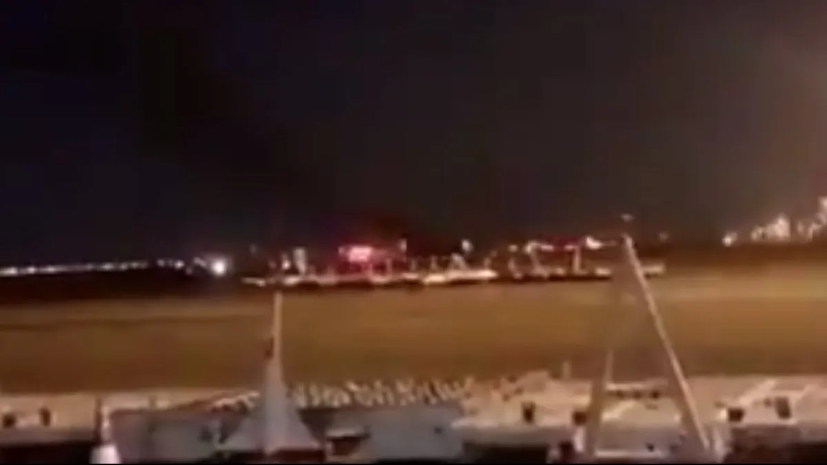 Aeroportul din capitala Arabiei Saudite, atacat cu o rachetă lansată din Yemen