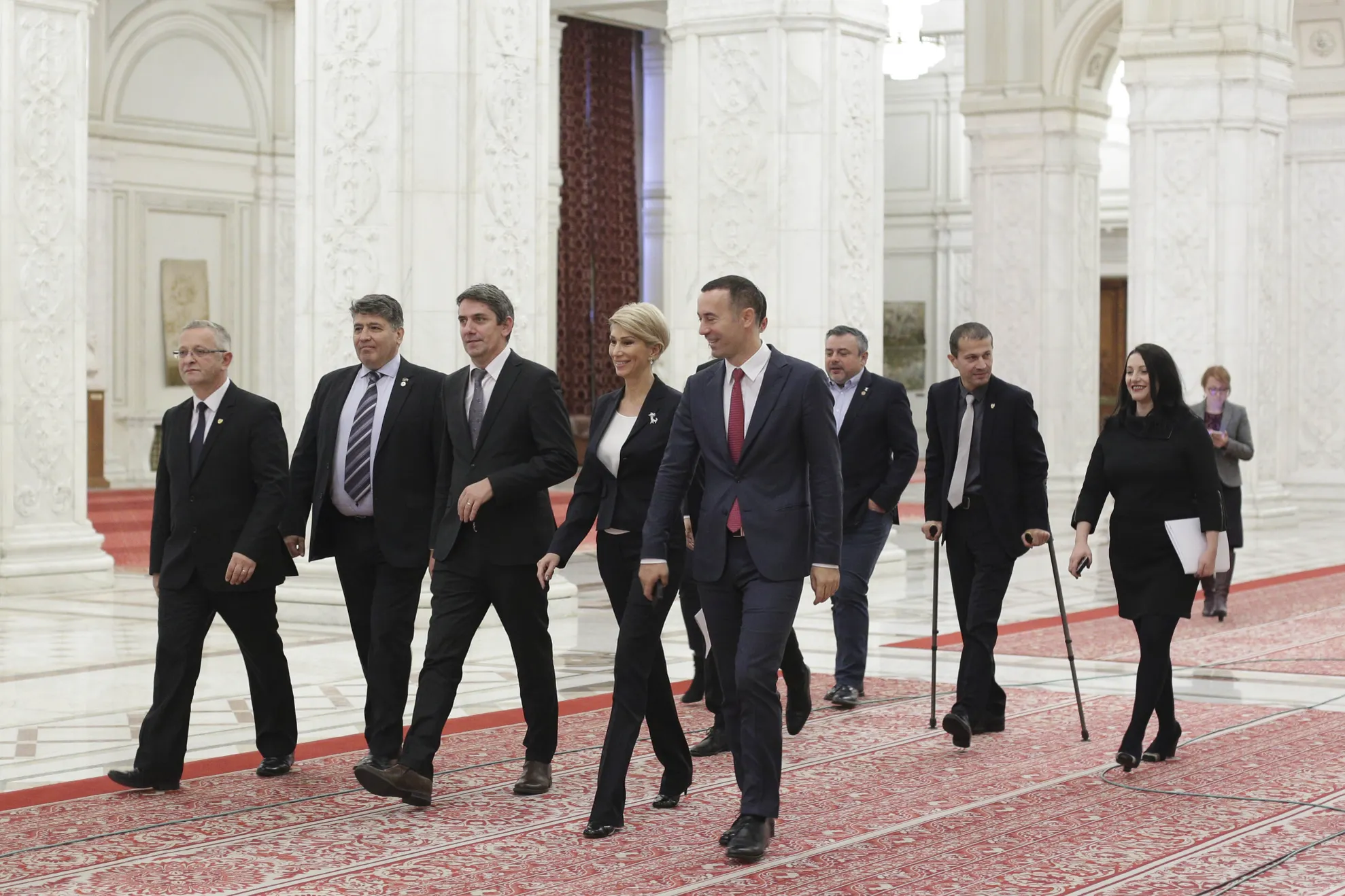 PNL a depus moțiunea de cenzură. Turcan: Victimele guvernării PSD sunt toţi cetăţenii României