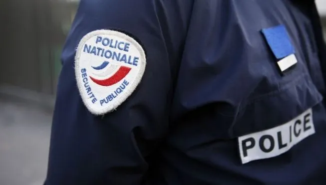 ȘOCANT: Un polițist și-a ieșit din minți și a ucis trei oameni