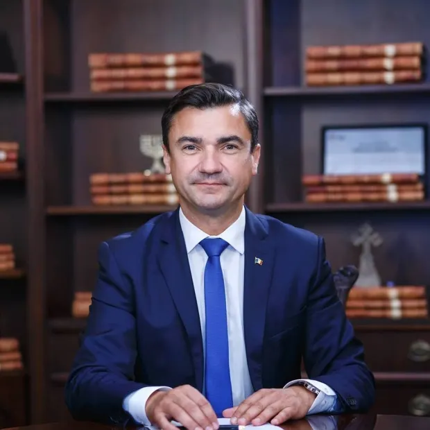 Mihai Chirica, despre Igor Dodon: "Gândeşte la fel ca islamiştii din ISIS"