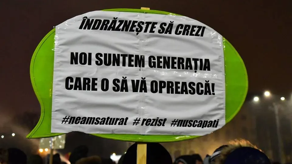 Un nou protest duminică în Bucureşti: Ne strângem la Guvern, iar la 19:00 plecăm către Parlament