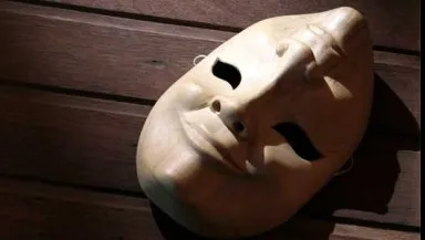 Cum îți dai seama că cineva îți vrea răul. Semne care îţi arată că ţi s-au făcut VRĂJI
