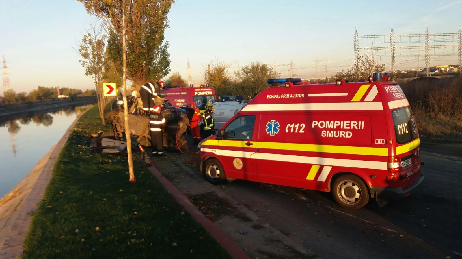 Tragedie rutieră în Capitală. Doi oameni au murit într-un accident cumplit - FOTO