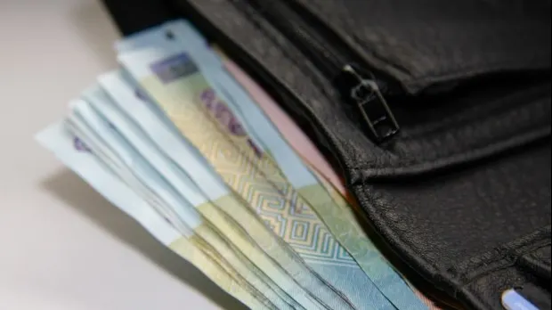 O femeie din Ploieşti şi-a pierdut portofelul cu bani.La scurt timp, a primit mesaj pe Facebook -ŞOC