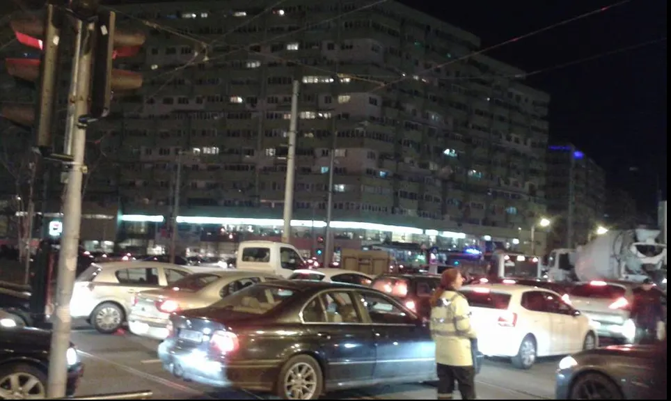 Bad City - Marți, traficul pe ruta Iancului -Pantelimon - Cora, blocat total mai bine de TREI ore