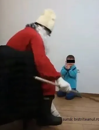 Dosar penal în cazul copilului terorizat de Moș Nicolae. Reacția mamei (VIDEO CU IMPACT EMOȚIONAL)