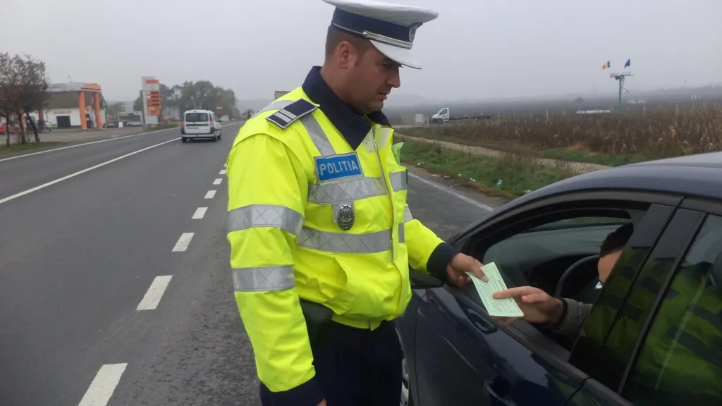 Anunţ de la poliţie: nu se vor mai întocmi acele procese verbale clasice. Cum primiţi amenda