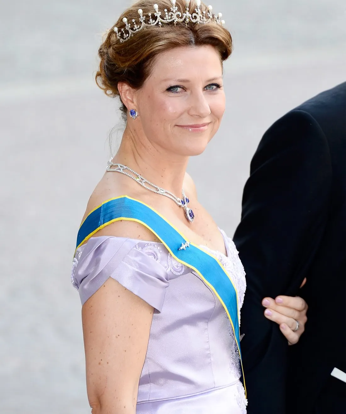 Prințesa Martha a Norvegiei a cerut un cadou imposibil de la Moș Crăciun. Toți bărbații, în alertă
