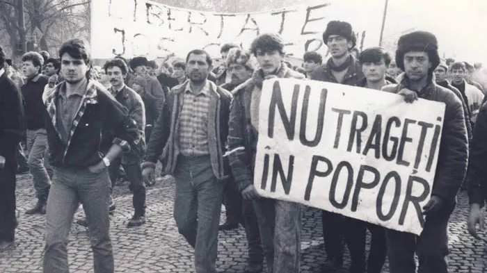 Noi dezvăluiri în dosarul „Revoluției” făcute de Petre Roman