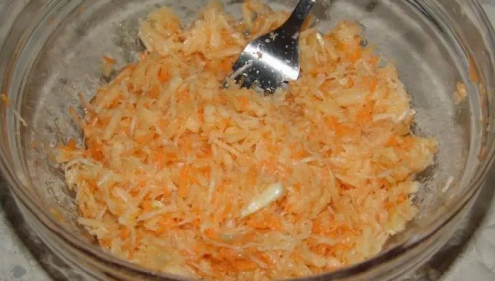 Salată de ţelină cu maioneză: Cea mai bună şi sănătoasă reţetă