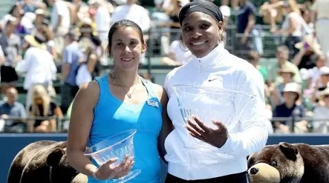 Revenire spectaculoasă în tenis. După 4 ani de pauză pricinuită de o boală, se întoarce în circuit