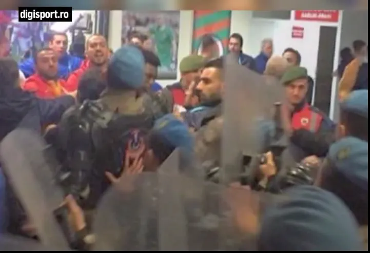 Marius Şumudică şi Cristian Săpunaru, implicaţi într-o bătaie generală în Turcia(IMAGINI ȘOCANTE)