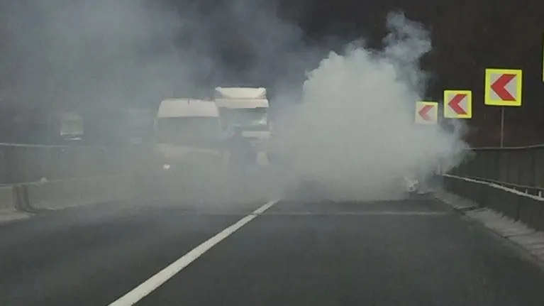 GALERIE FOTO. Accident mortal pe Valea Oltului. Trafic blocat între judeţele Vâlcea şi Sibiu