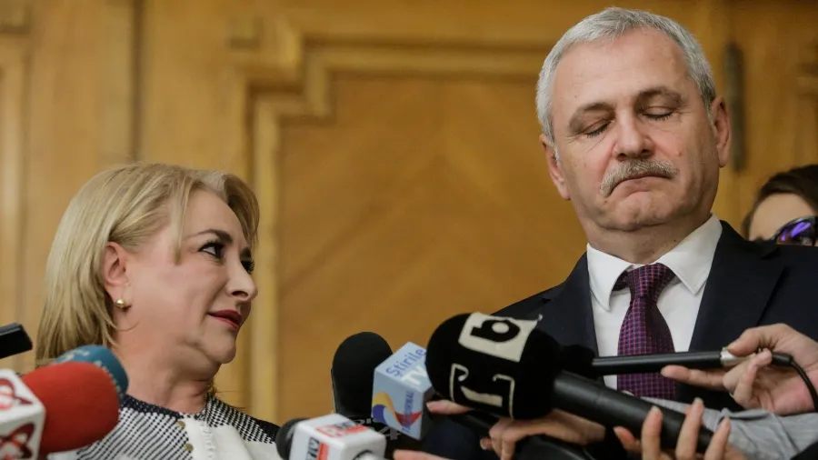 „Daddy ordonă, Vasilica execută”. Un nou atac lansat de Băsescu, după îndepărtarea SPP