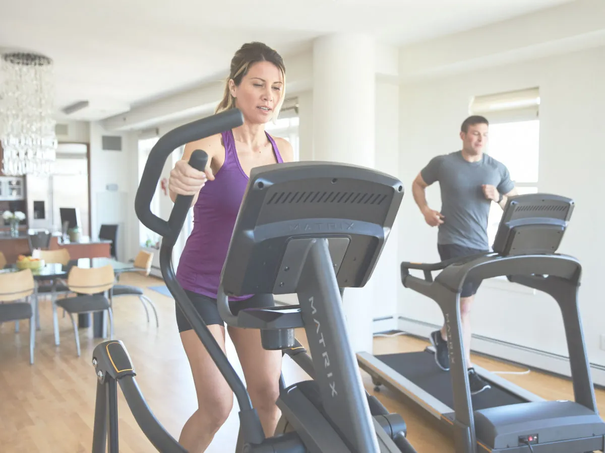 eMAG. Aparate de fitness cu preturi care au slabit deja. Reduceri de pana la 50%