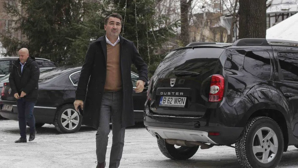 Ionel Arsene, şeful CJ Neamţ, reţinut de DNA pentru 24 de ore. Ar fi încasat mită de 100.000 de euro