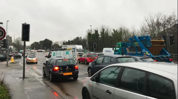 Britanic judecat după JIGNIRI RASISTE adresate fostei iubite, o româncă