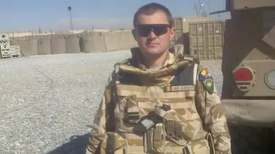 Mărturia cutremurătoare a tatălui tinerei ucise de iubitul său militar. Ultima zi de viaţă a fetei