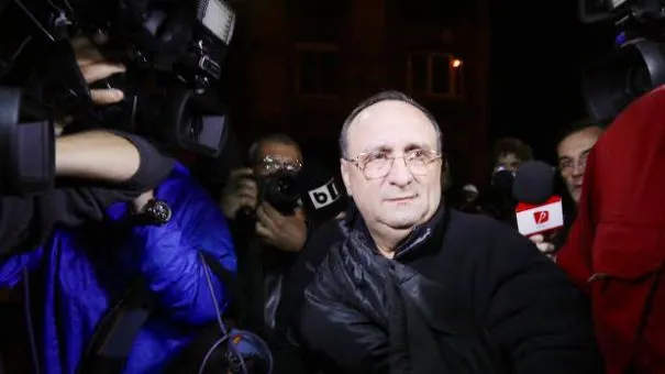 Generalul Dumitru Iliescu, pe Facebook: ”Lupii moraliști, ambasadorii anticorupției?”