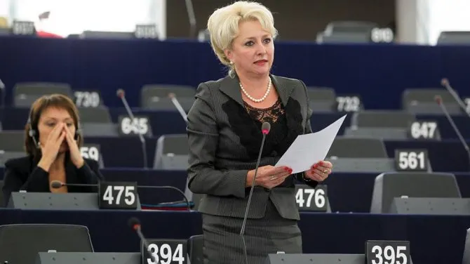 Secretul rușinos din CV-ul "non-conflictualei" Viorica Dăncilă