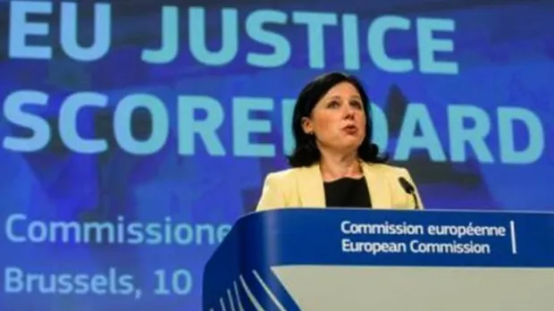 Comisarul european pentru justiție, tur de forță în România