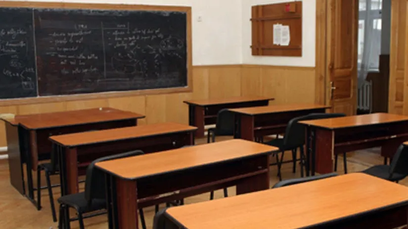 Salariile profesorilor, incerte. Nu sunt bani pentru contribuţii