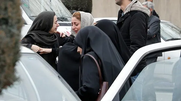 Mesajul şi fotografia trimise iubitei de un pasager din avionul care s-a prăbuşit în Iran