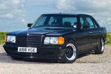 Cum arată Mercedesul AMG al lui George Harrison, de la Beatles, care va fi vândut la licitaţie