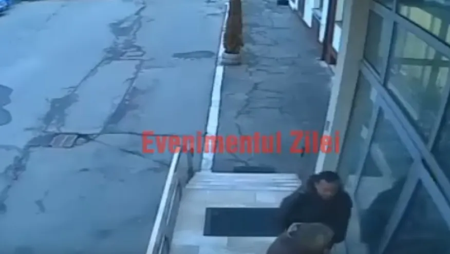 Abuz incalificabil al unui şef din CNAIR. Subalternă lovită şi umilită de un director