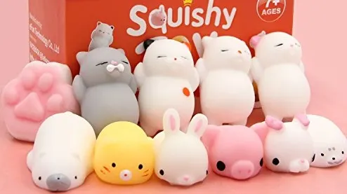 O nouă jucărie la modă în România: squishy. Cât de periculoasă e pentru copii - poate cauza CANCER