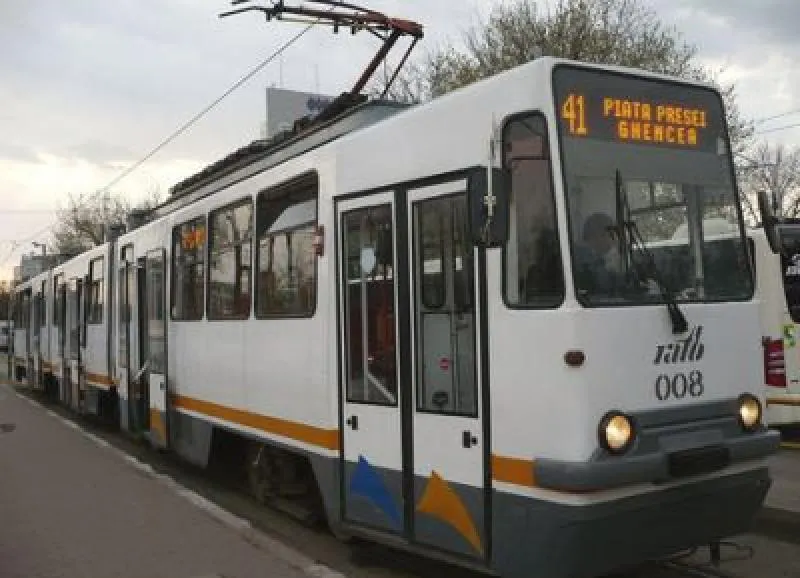 Veste importantă de la RATB! Schimbare pe traseul tramvaiului 41!