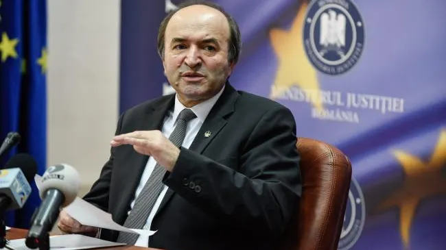 Justiția, sub lupa Comisiei Europene. Toader se întâlnește cu experții din mecanismul MCV