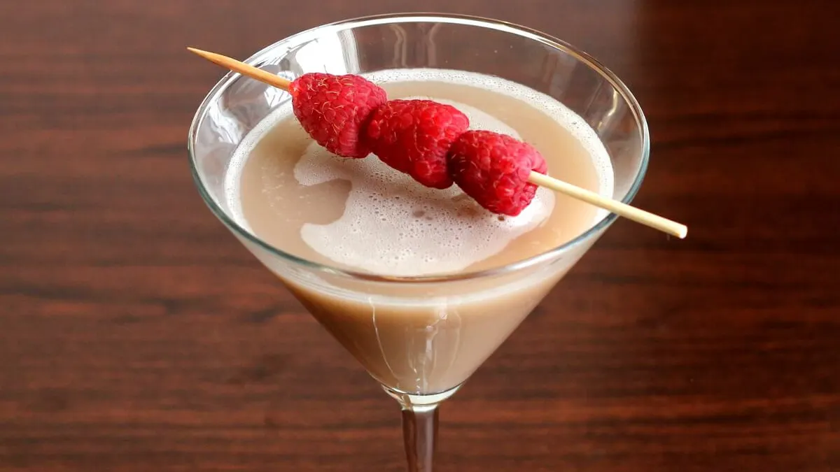 Cum să prepari cocktailuri cu whisky şi ciocolată ca un adevărat profesionist
