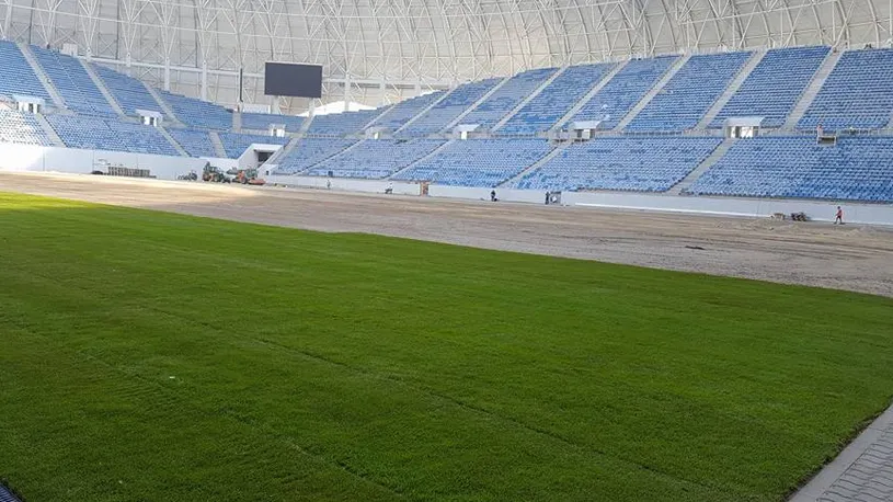 Romania - Suedia, azi, 21.30. Probleme la stadionul nou din Craiova: apa curge şiroaie prin ziduri