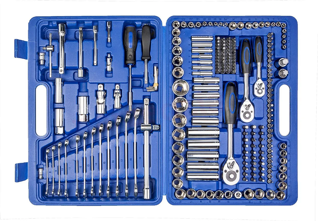 eMAG. O mare marca de scule si unelte lasa preturile jos de tot. Iata oferta