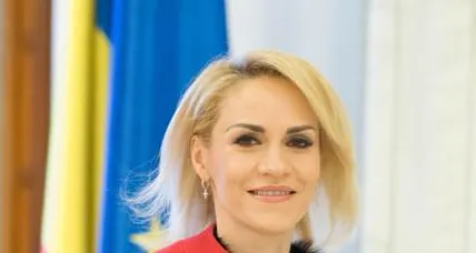 Gabriela Firea, apariţie de senzaţie cu ocazia Centenarului. A atras toate privirile