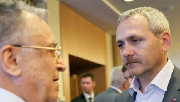 Ce gest a făcut Liviu Dragnea la adresa lui Ion Iliescu și a lui Adrian Năstase