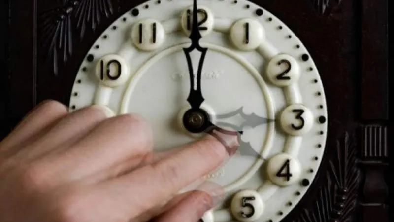 Când se schimbă ora 2018. Noaptea în care trecem la ORA DE VARĂ 2018: Ora 3 devine ora 4