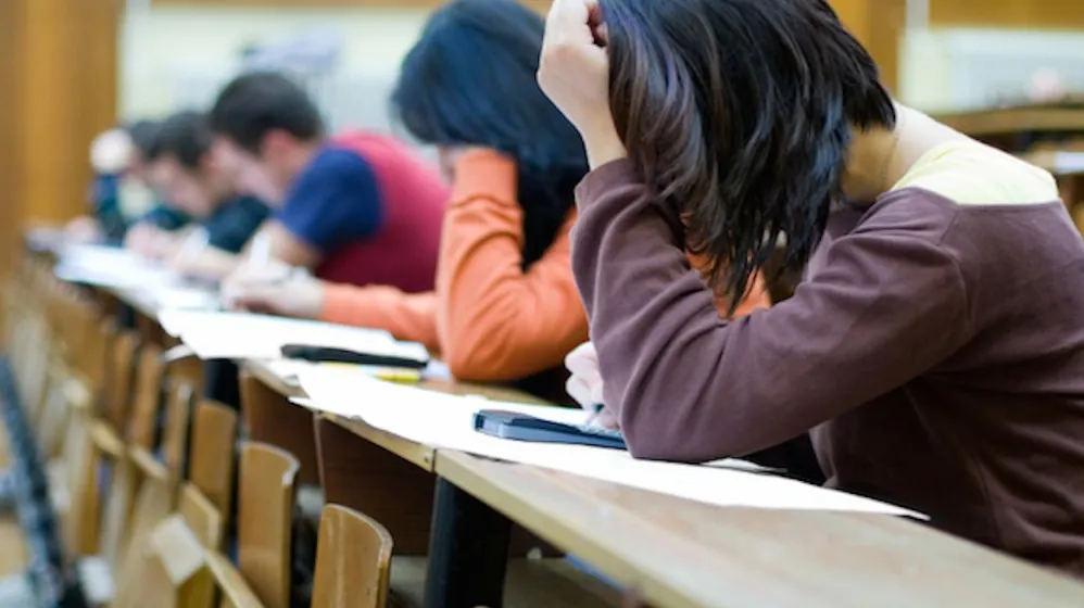 Subiecte Română simulare BAC 2018 EDU.ro. Romanul interbelic, romanul psihologic și nuvela