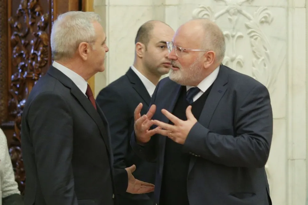 Timmermans avertizează România: ”Pentru numele lui Dumnezeu, nu alergați în direcția opusă!”