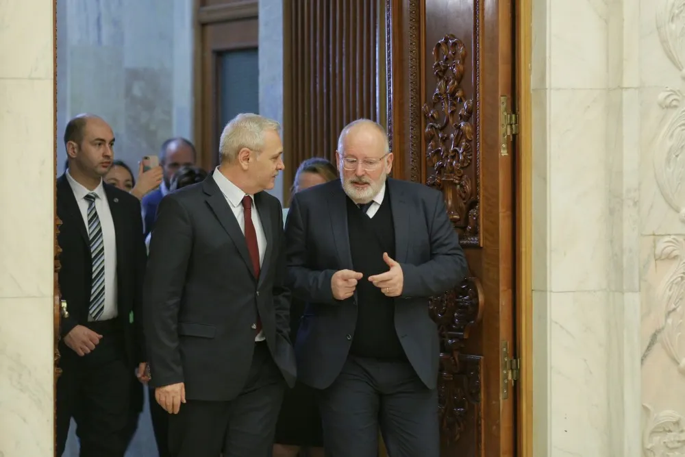 Nici asta nu sperie PSD-ul? Banii europeni, condiționați de respectarea statului de drept