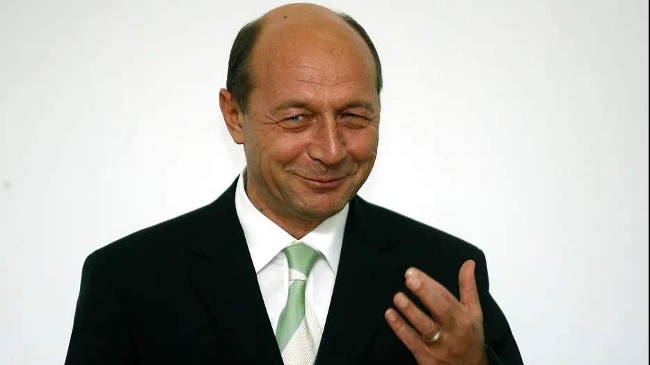 Băsescu, prima reacție după desecretizarea protocolului SRI-DNA: ”Vai, ce dor, ce chin, ce jale”..