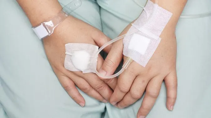 Bolnavii de cancer, lăsaţi să moară: Un citostatic de bază folosit în chimioterapie este de negăsit